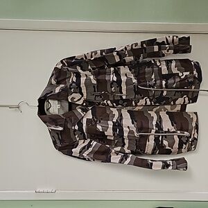 Banana Republic camo light weight jacket  Small